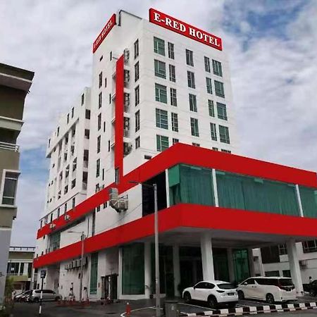E-Red Hotel Melaka Екстер'єр фото