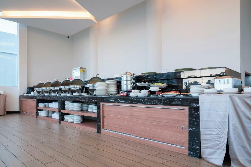 E-Red Hotel Melaka Екстер'єр фото