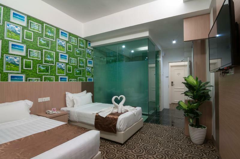E-Red Hotel Melaka Екстер'єр фото