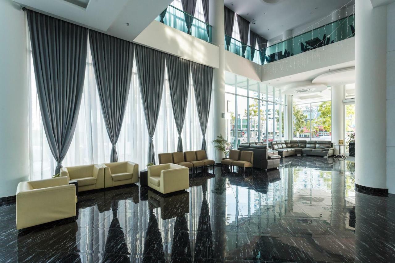 E-Red Hotel Melaka Екстер'єр фото