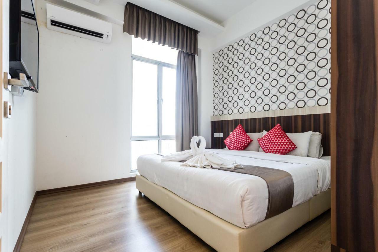 E-Red Hotel Melaka Екстер'єр фото