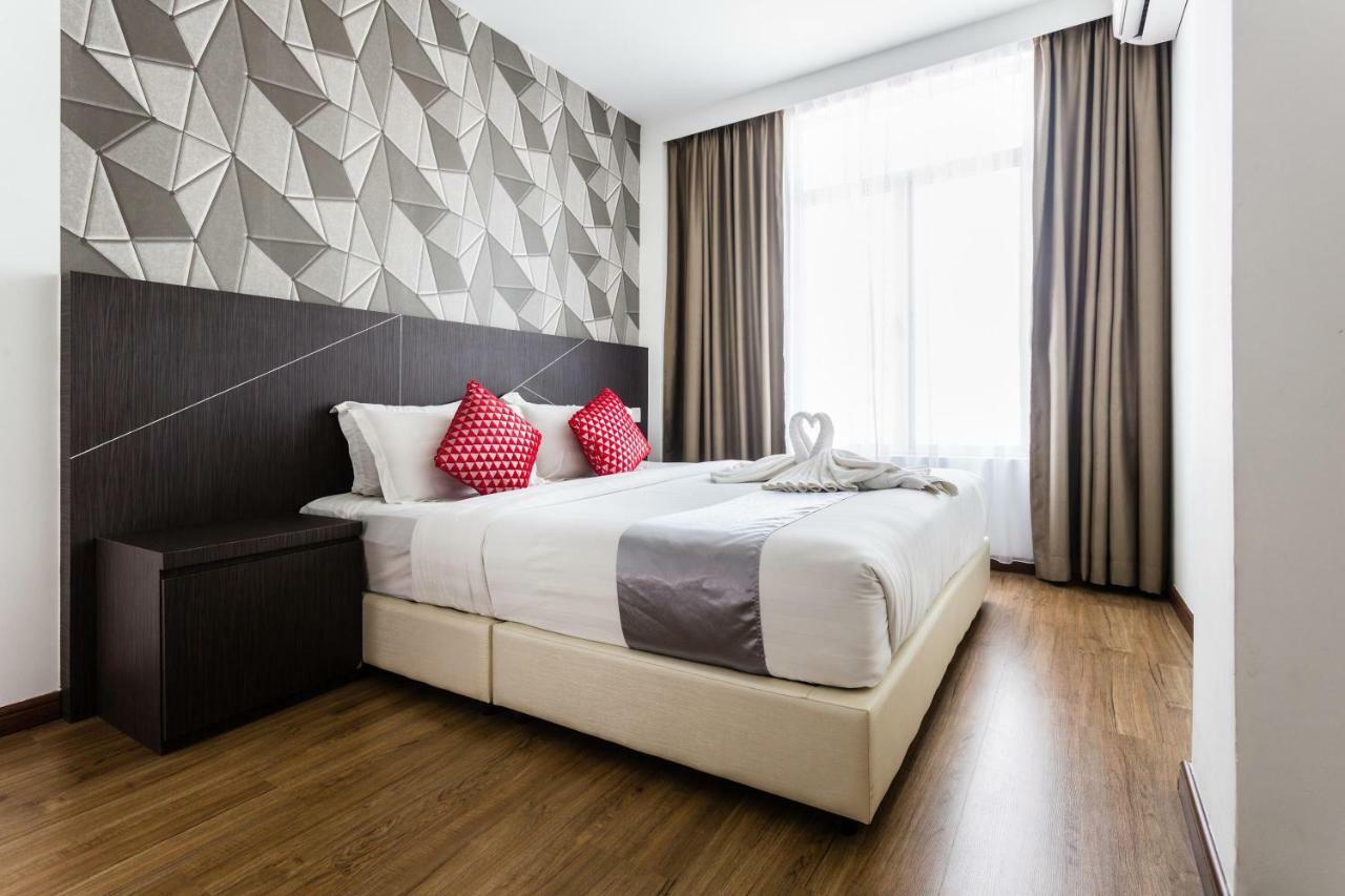 E-Red Hotel Melaka Екстер'єр фото